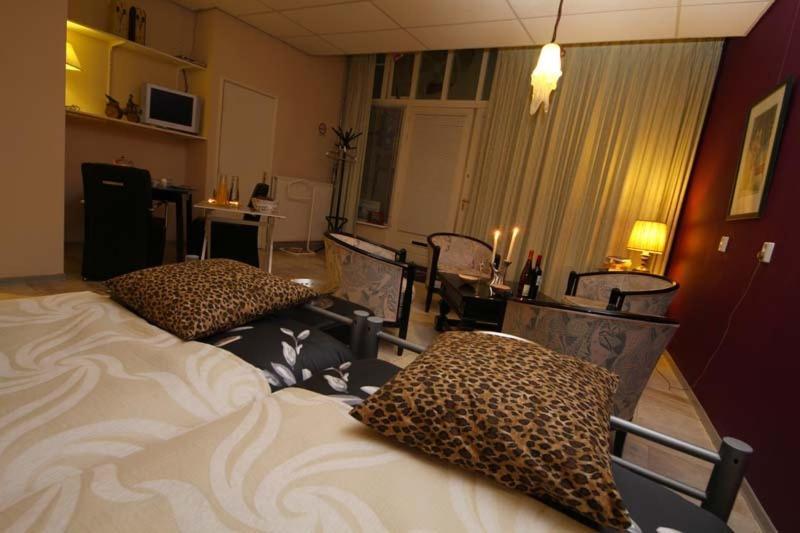 斯里弗伦卡尔帕住宿加早餐旅馆 IJsselmuiden 外观 照片
