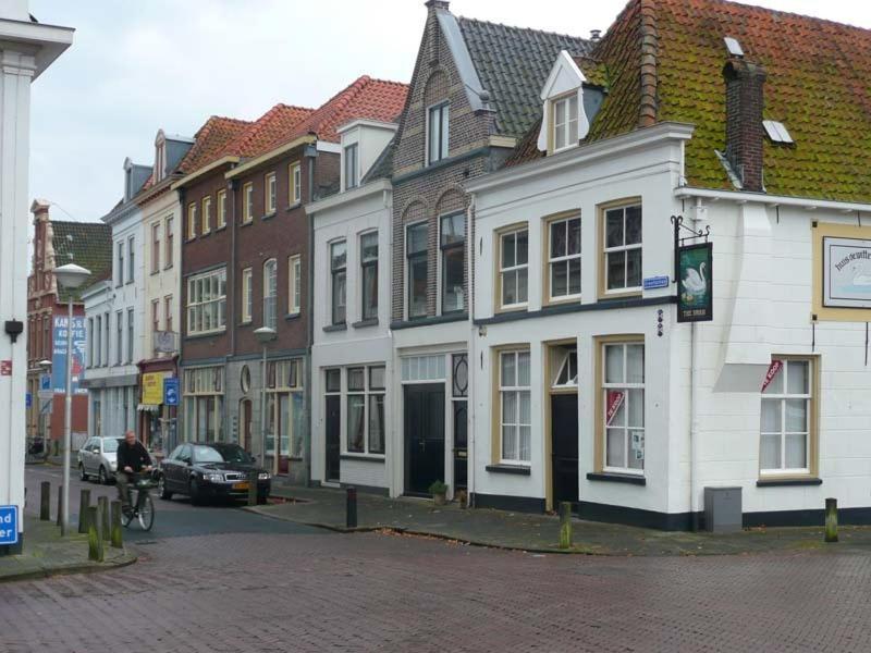 斯里弗伦卡尔帕住宿加早餐旅馆 IJsselmuiden 外观 照片